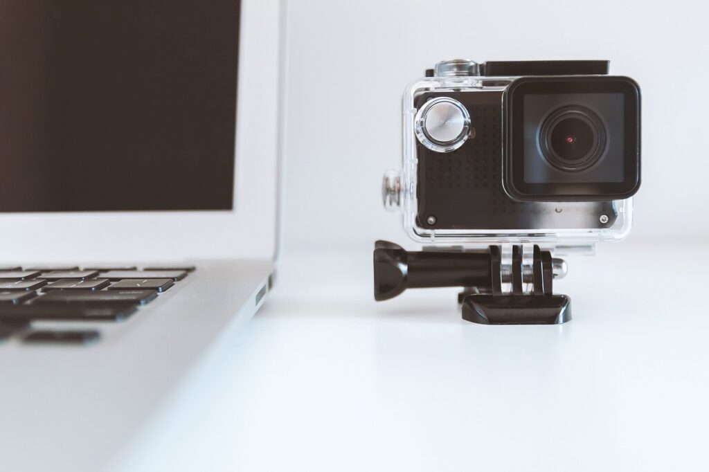 découvrez comment la vidéo révolutionne le recrutement en offrant des opportunités uniques pour présenter des candidats et des entreprises. explorez les avantages des entretiens vidéo, de la marque employeur renforcée et d'une expérience candidat enrichie.